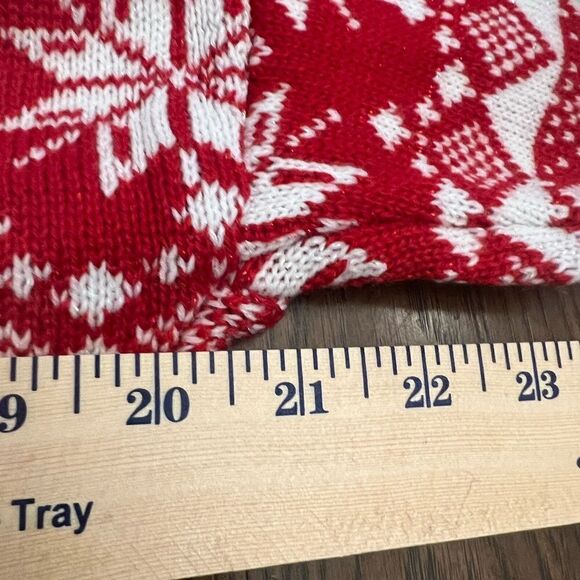 NWOT Blizzard Bay women’s Metallic Unicorn Christmas Sweater.  Size Medium. - Picture 8 of 8